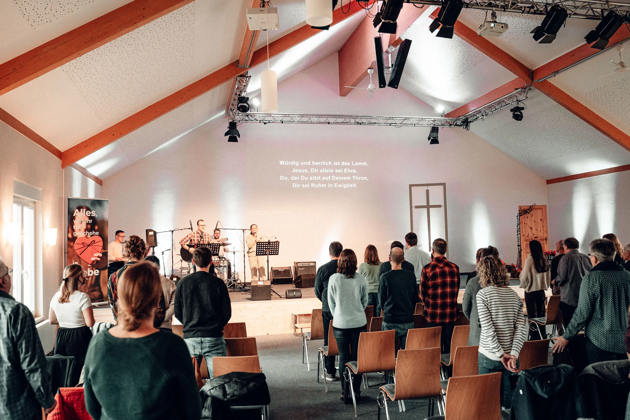 Gottesdienst Saal